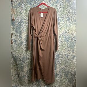 Hount Women's V-Neck Long Sleeve Sweater Dress 2X